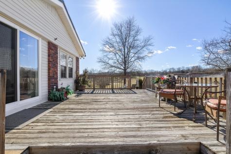 550 Tidwell Road Bon Aqua TN 37025