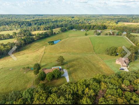 550 Tidwell Road Bon Aqua TN 37025