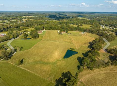 550 Tidwell Road Bon Aqua TN 37025