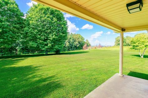 3923 Buckeye Road Cumberland City TN 37050