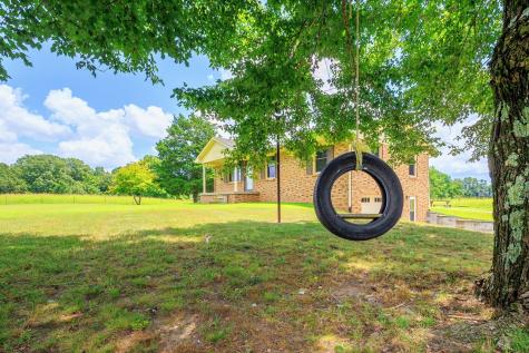 3923 Buckeye Road Cumberland City TN 37050