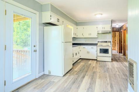 3923 Buckeye Road Cumberland City TN 37050