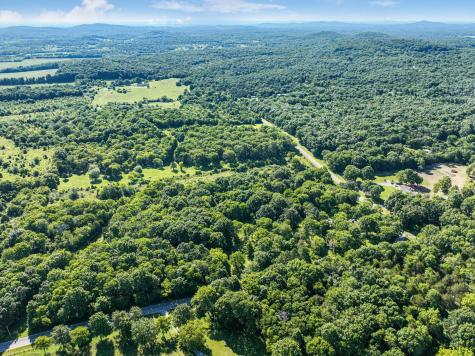8524 Taliaferro Road Eagleville TN 37060