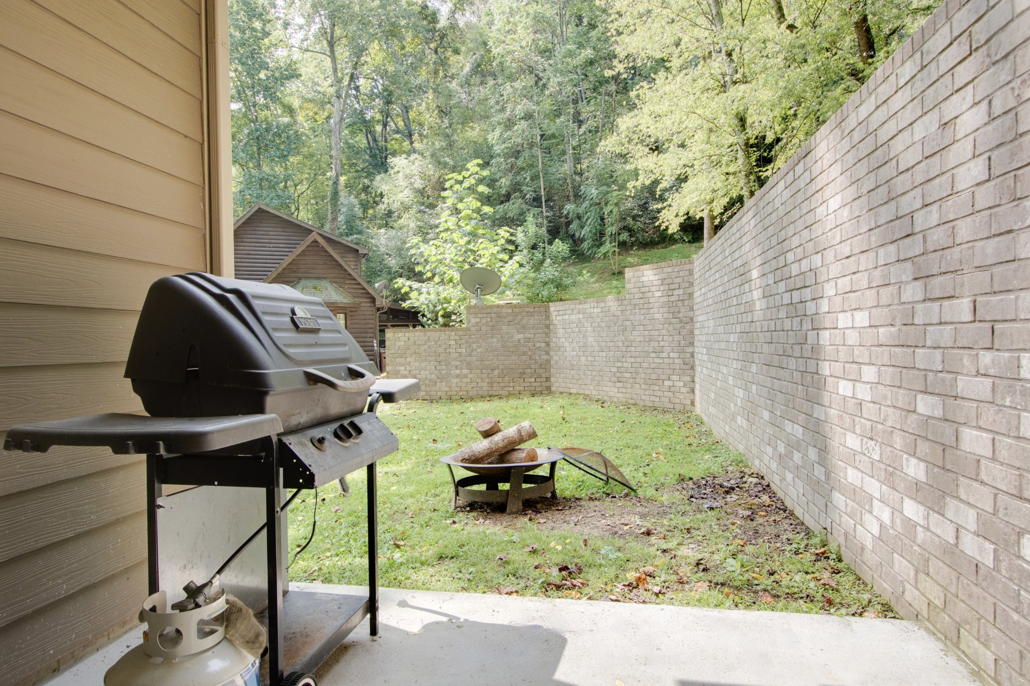 800 Harbor Drive Lancaster TN 38569
