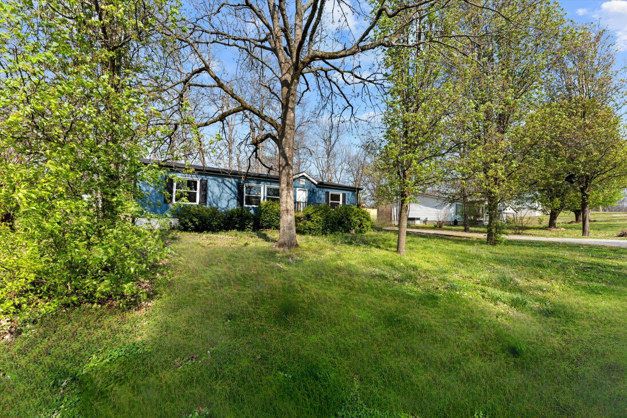 215 Wall Street Shelbyville TN 37160