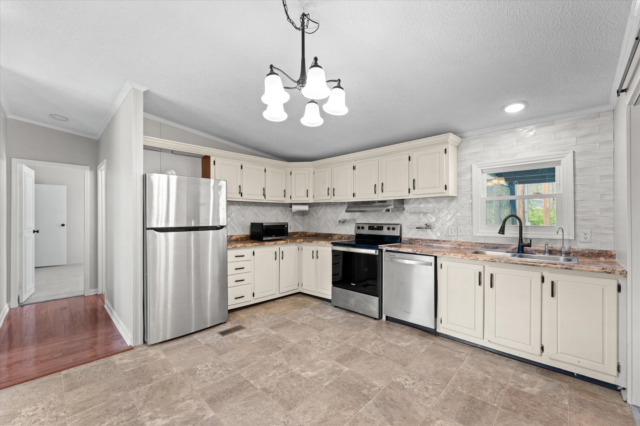 215 Wall Street Shelbyville TN 37160