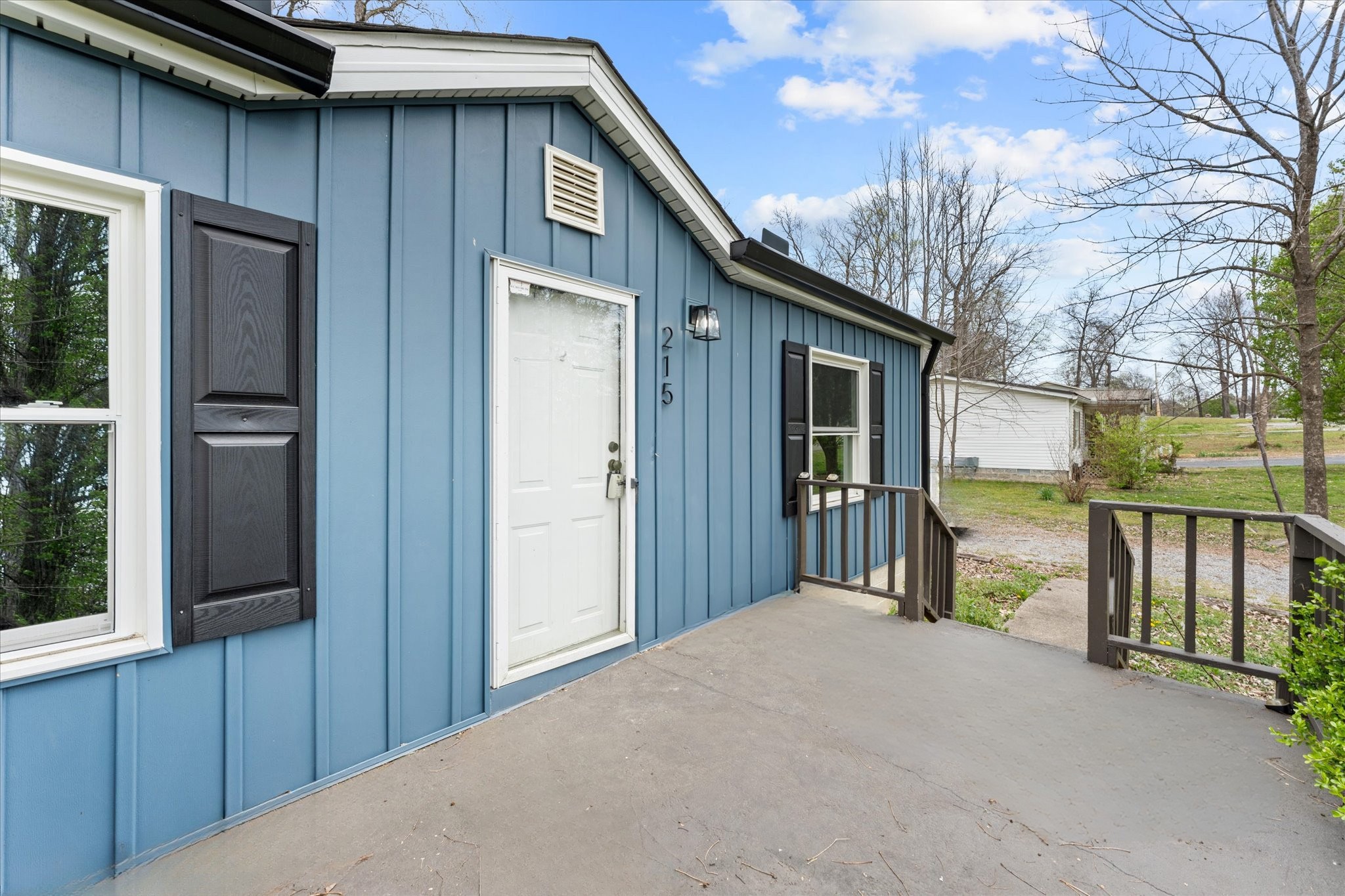 215 Wall Street Shelbyville TN 37160