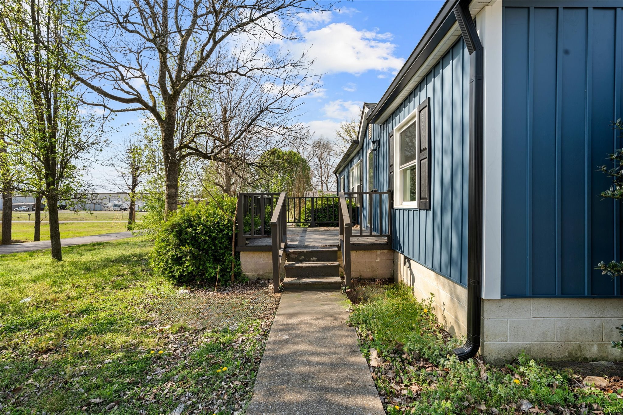 215 Wall Street Shelbyville TN 37160