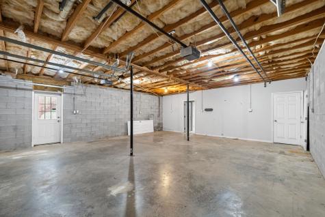 213 Grant Avenue Oak Grove KY 42262
