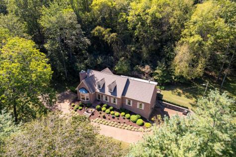 7725 Indian Springs Drive Nashville TN 37221
