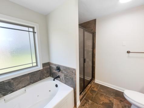 169 Kingstons Cove Clarksville TN 37042