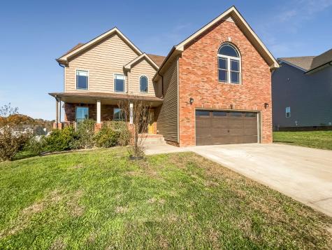 169 Kingstons Cove Clarksville TN 37042
