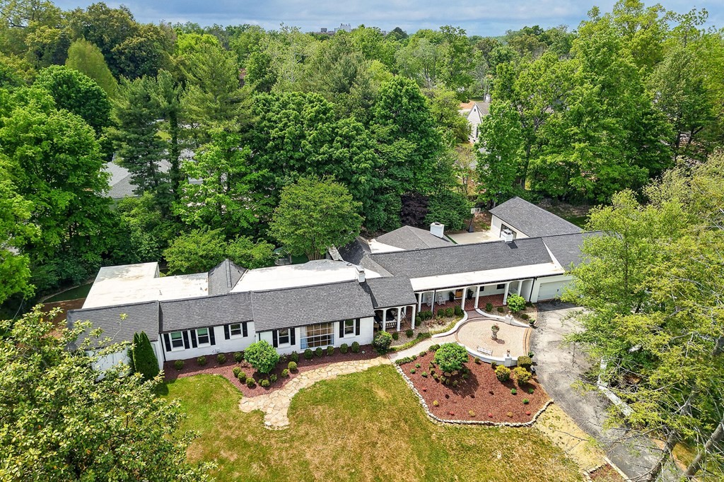 502 N Jefferson Avenue Cookeville TN 38501