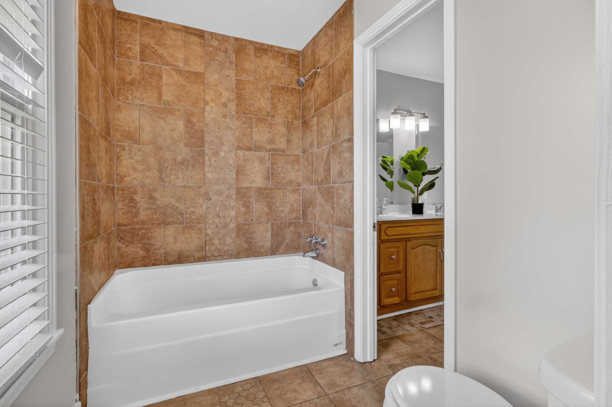 489 Canton Pass Madison TN 37115