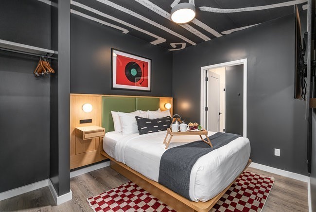 50 Music Sq, W Nashville TN 37203