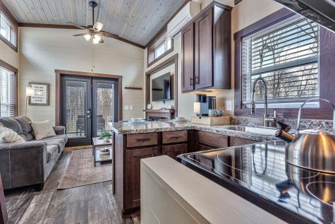 42 Oakleaf Trail Tracy City TN 37387