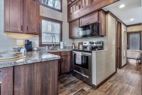 42 Oakleaf Trail Tracy City TN 37387