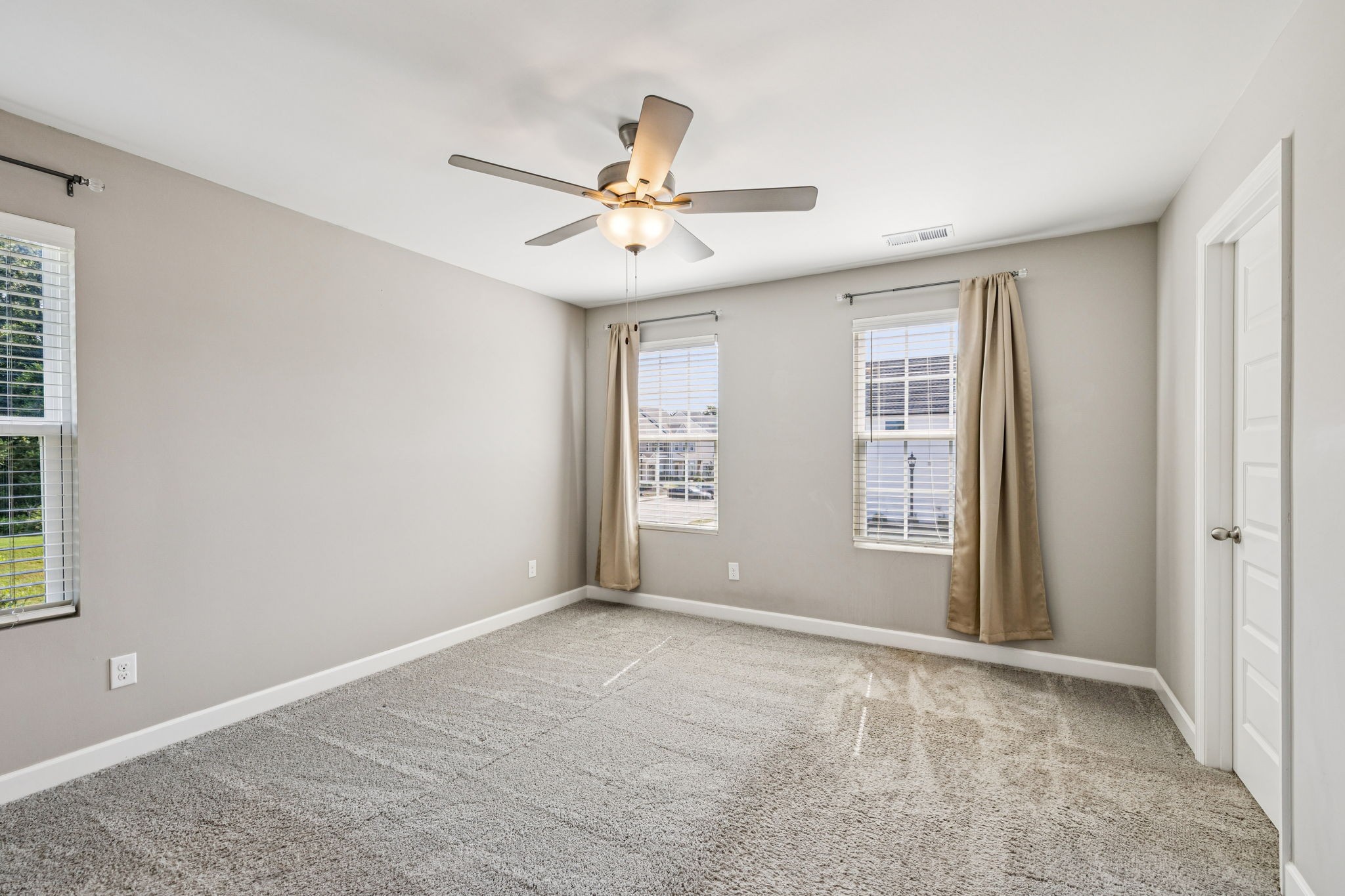 2541 Napa Valley Way Columbia TN 38401