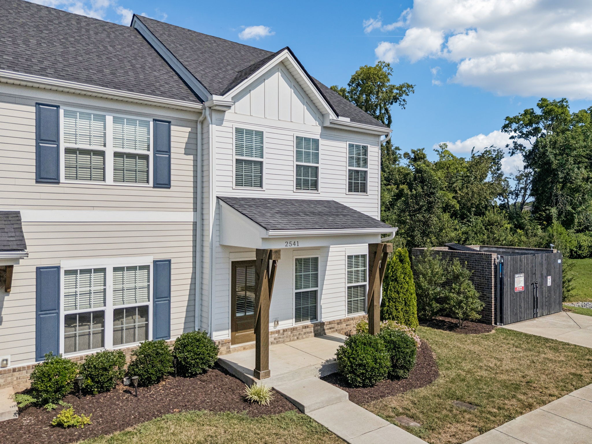 2541 Napa Valley Way Columbia TN 38401