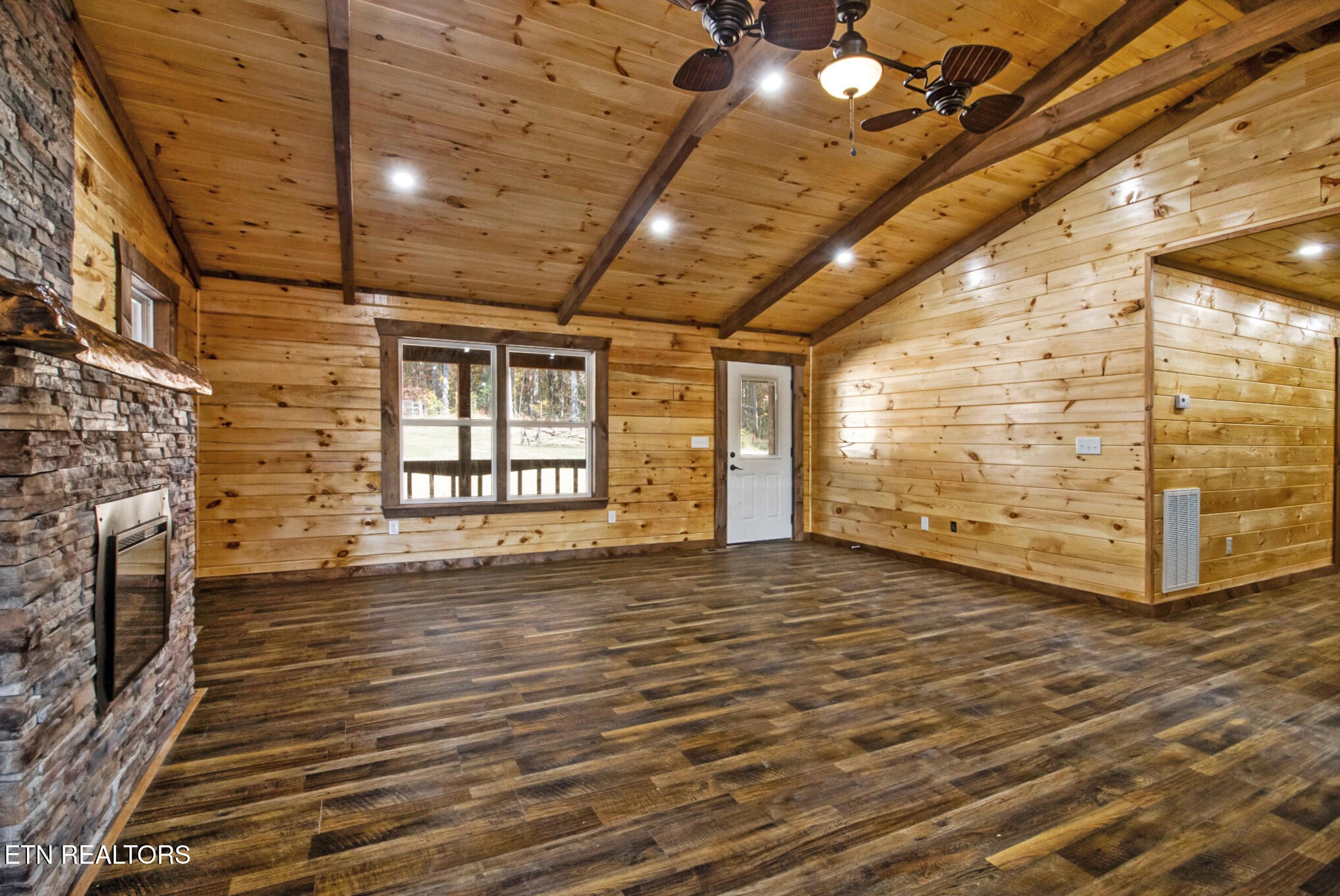 1292 Terry Lane Jamestown TN 38556