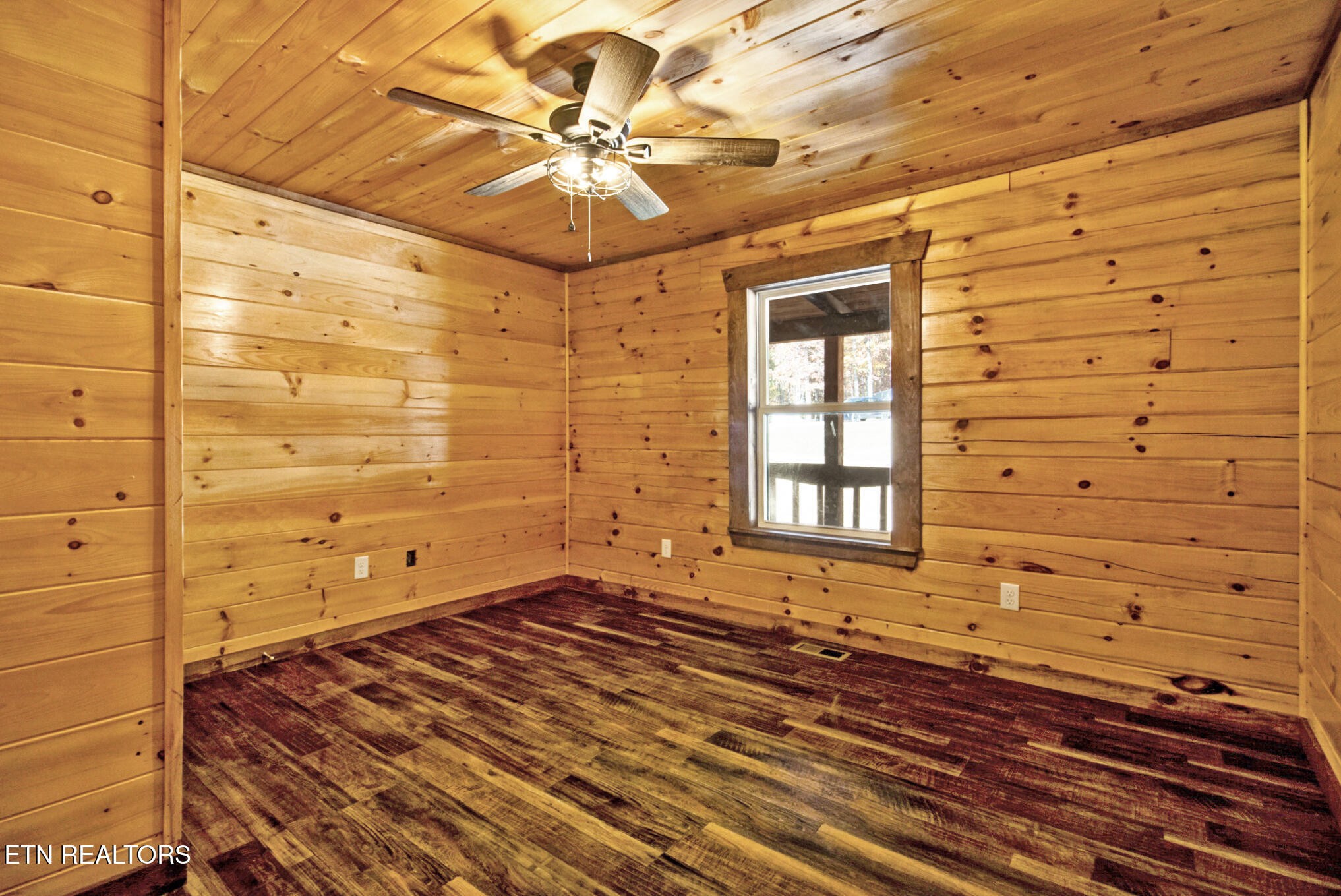 1292 Terry Lane Jamestown TN 38556