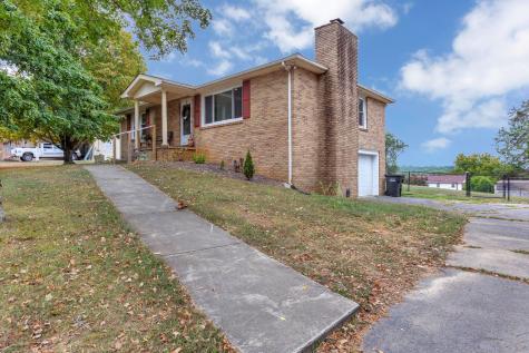 2009 Ridgecrest Circle Dickson TN 37055