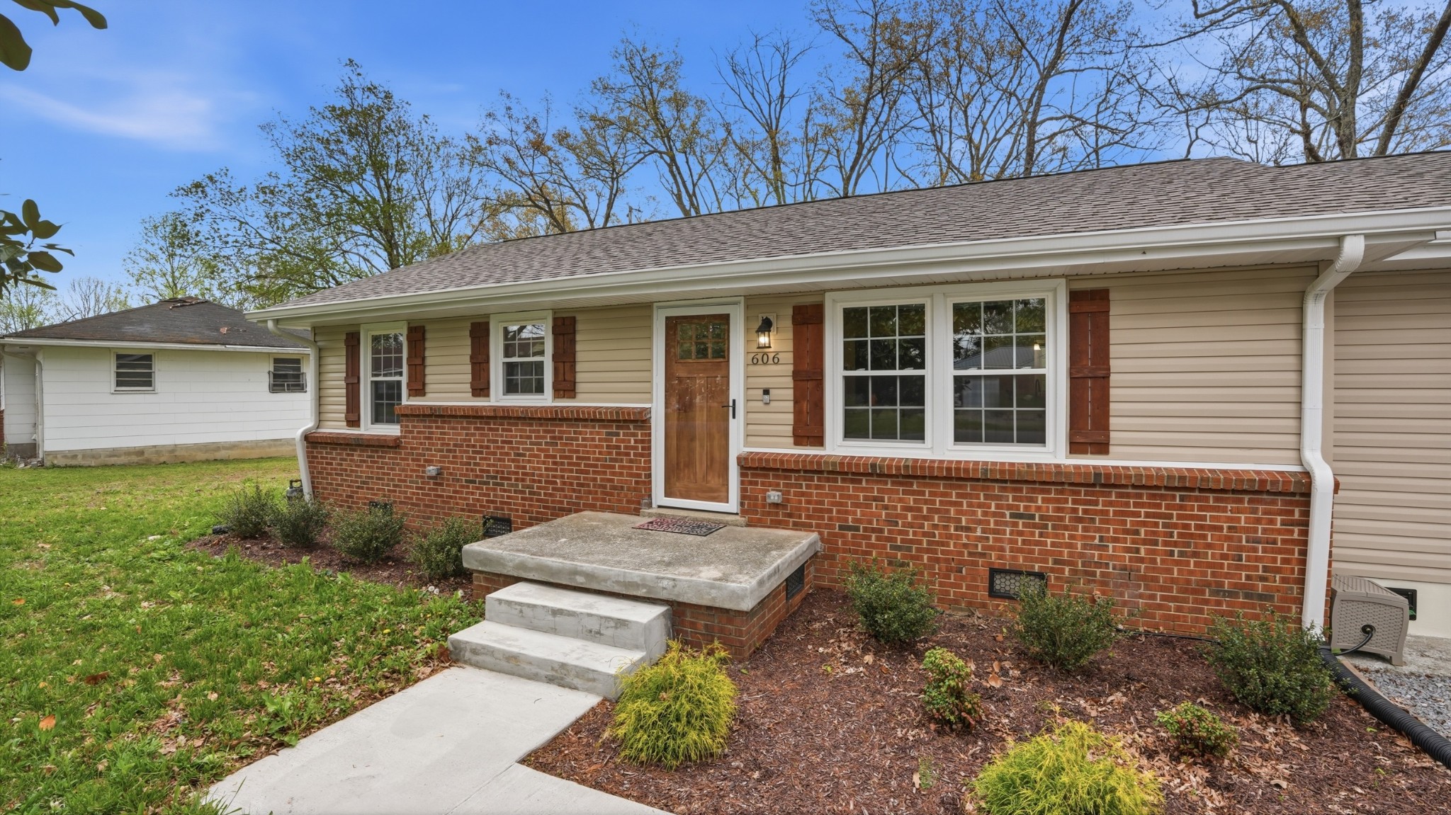 606 Rickenbacker Drive Tullahoma TN 37388