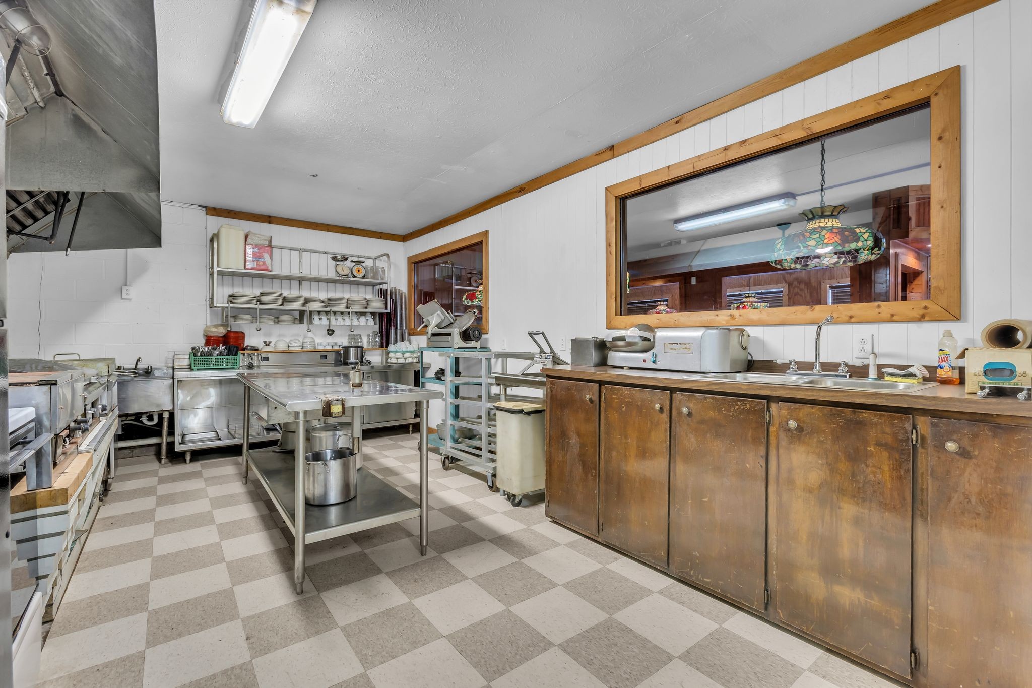 1271 Highway 50, E Centerville TN 37033