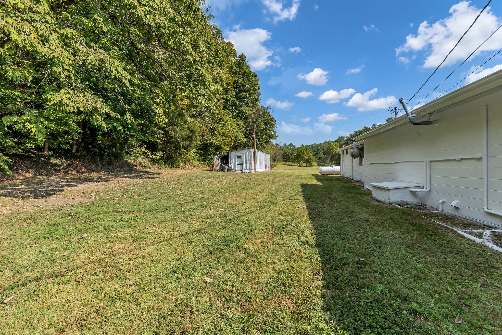 1271 Highway 50, E Centerville TN 37033