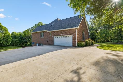 4024 Williamsport Pike Williamsport TN 38487