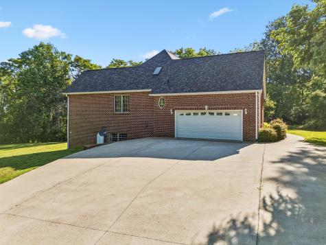 4024 Williamsport Pike Williamsport TN 38487