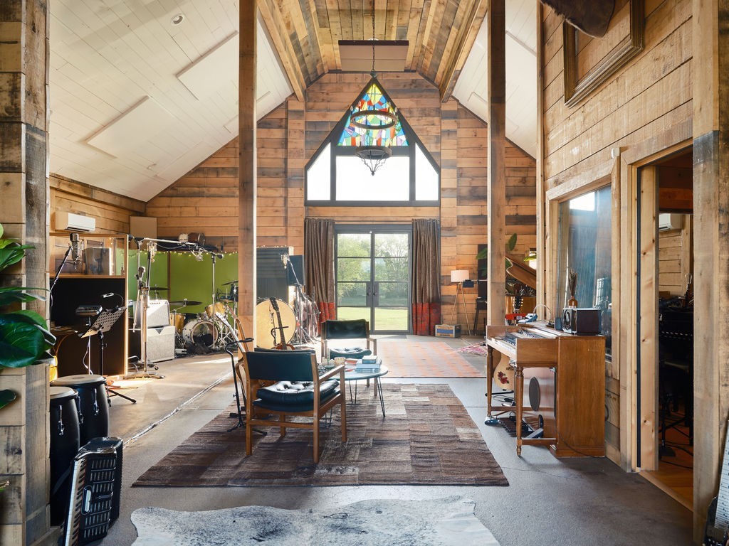 3636 Bear Creek Road Thompsons Station TN 37179