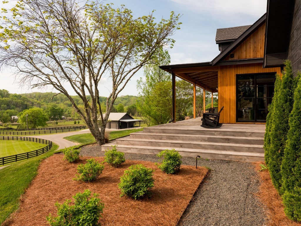 3636 Bear Creek Road Thompsons Station TN 37179