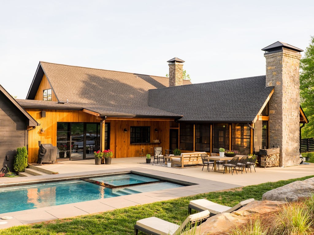 3636 Bear Creek Road Thompsons Station TN 37179