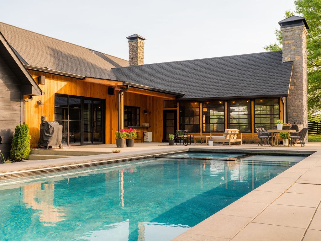 3636 Bear Creek Road Thompsons Station TN 37179