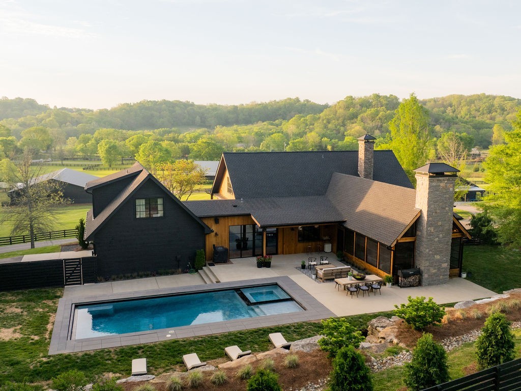 3636 Bear Creek Road Thompsons Station TN 37179