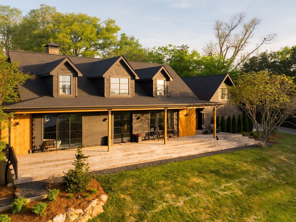 3636 Bear Creek Road Thompsons Station TN 37179