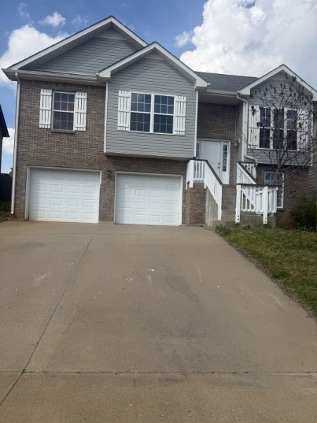 613 Snowshoe Lane Clarksville TN 37040