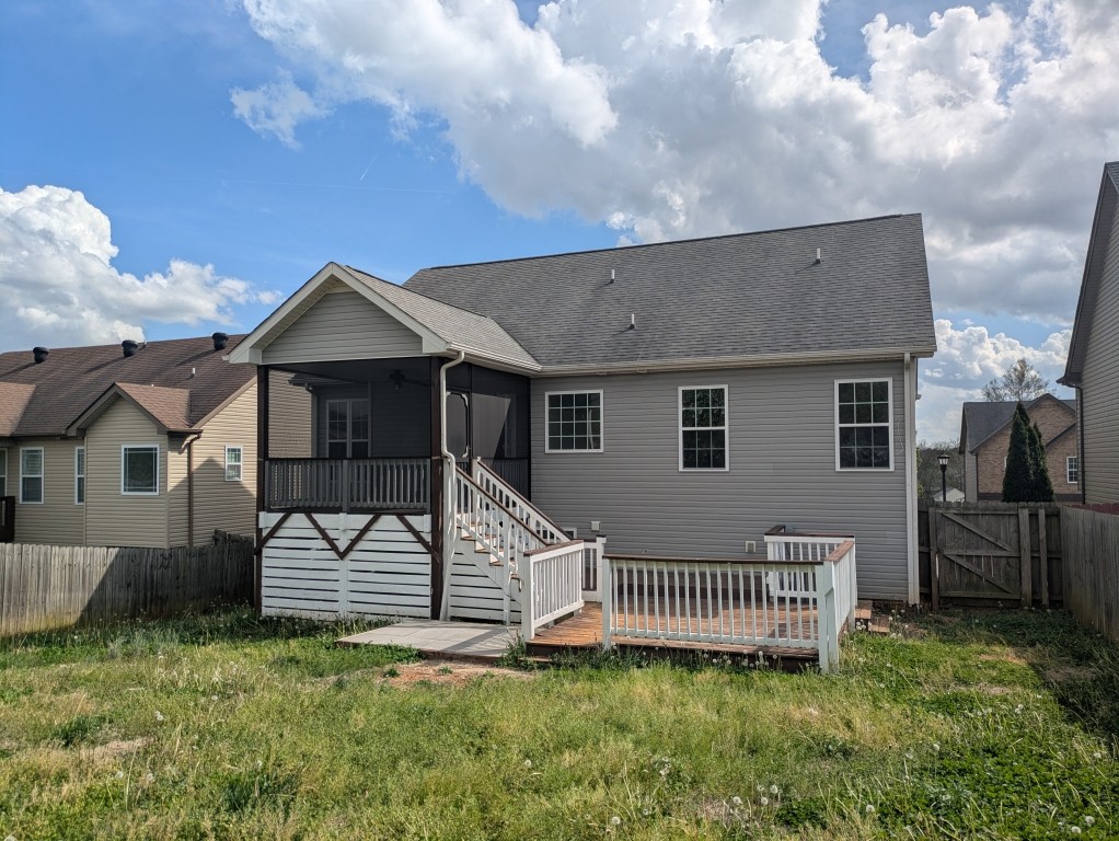 613 Snowshoe Lane Clarksville TN 37040