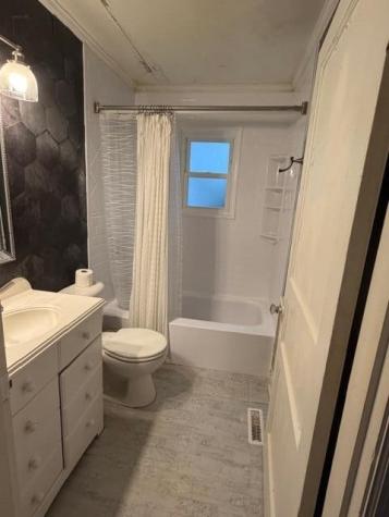 1 Edwards Terrace Chattanooga TN 37412