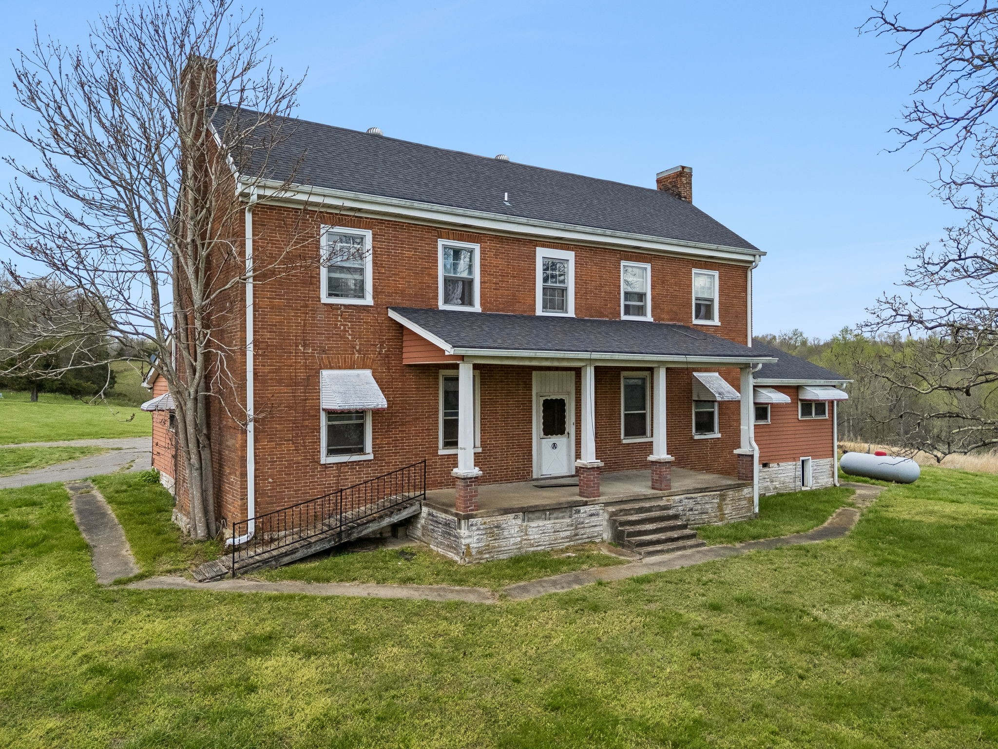 857 Davenport Road Cumberland City TN 37050