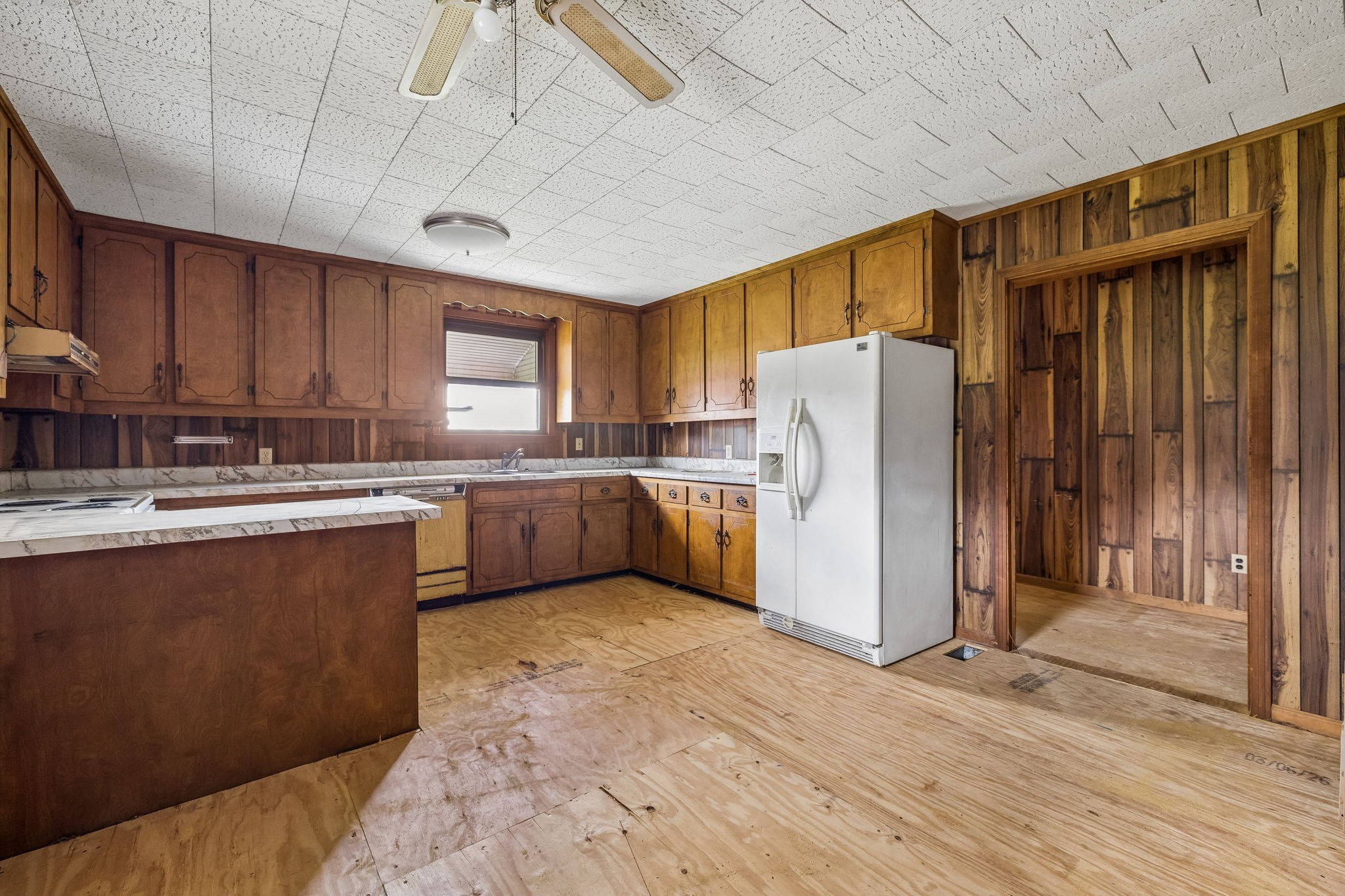 857 Davenport Road Cumberland City TN 37050