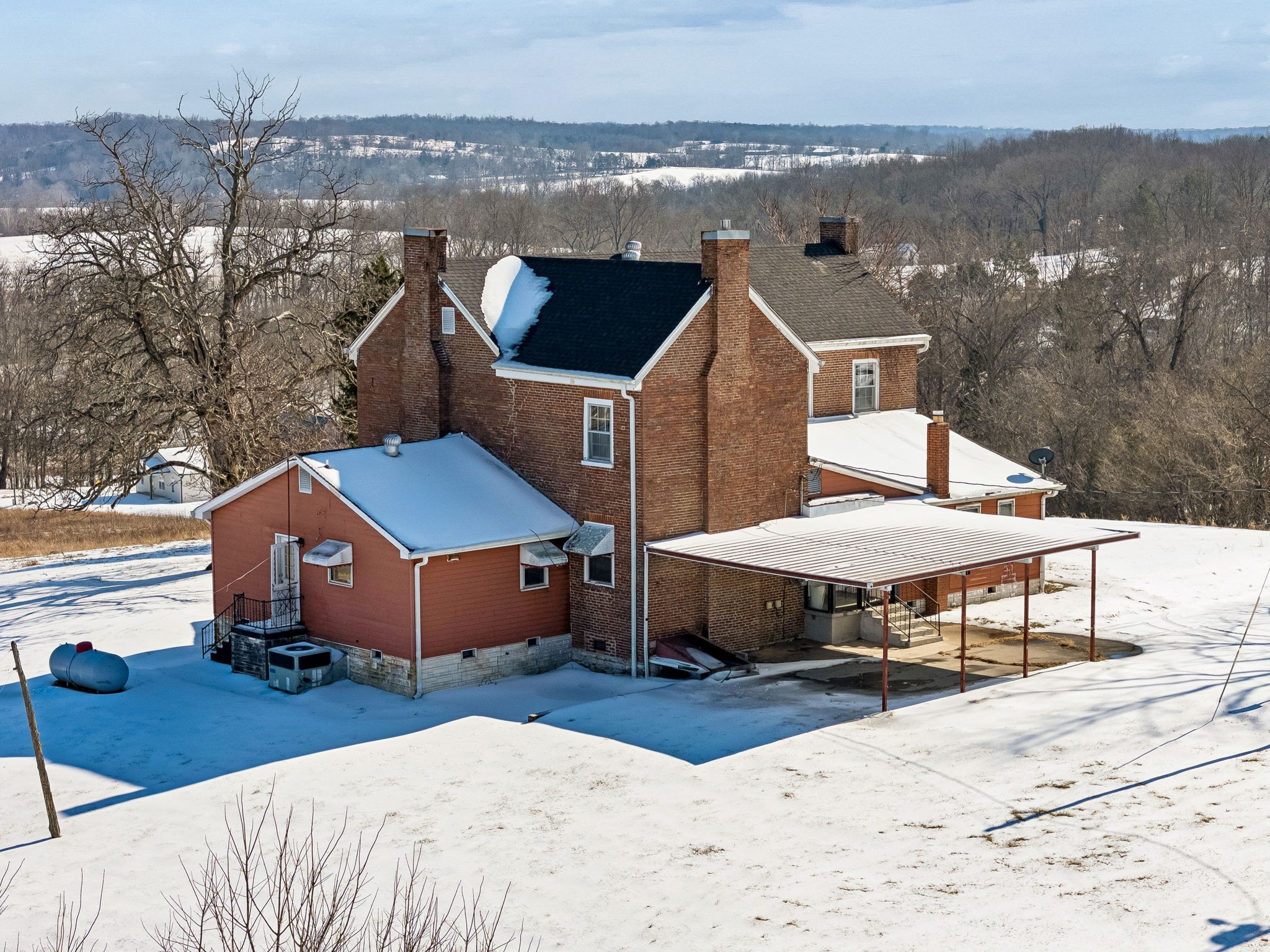 857 Davenport Road Cumberland City TN 37050
