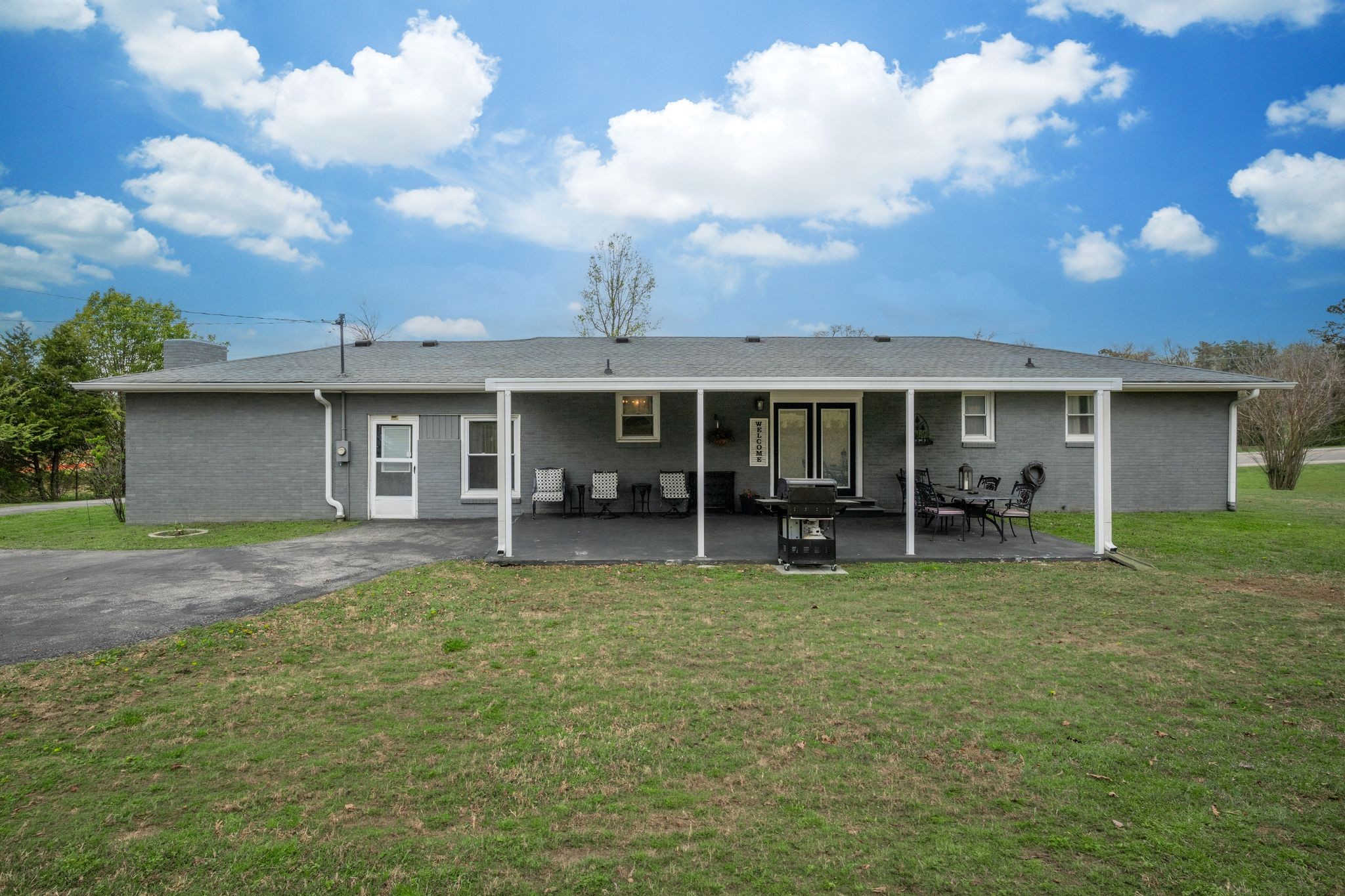 6708 Highway 100 Bon Aqua TN 37025