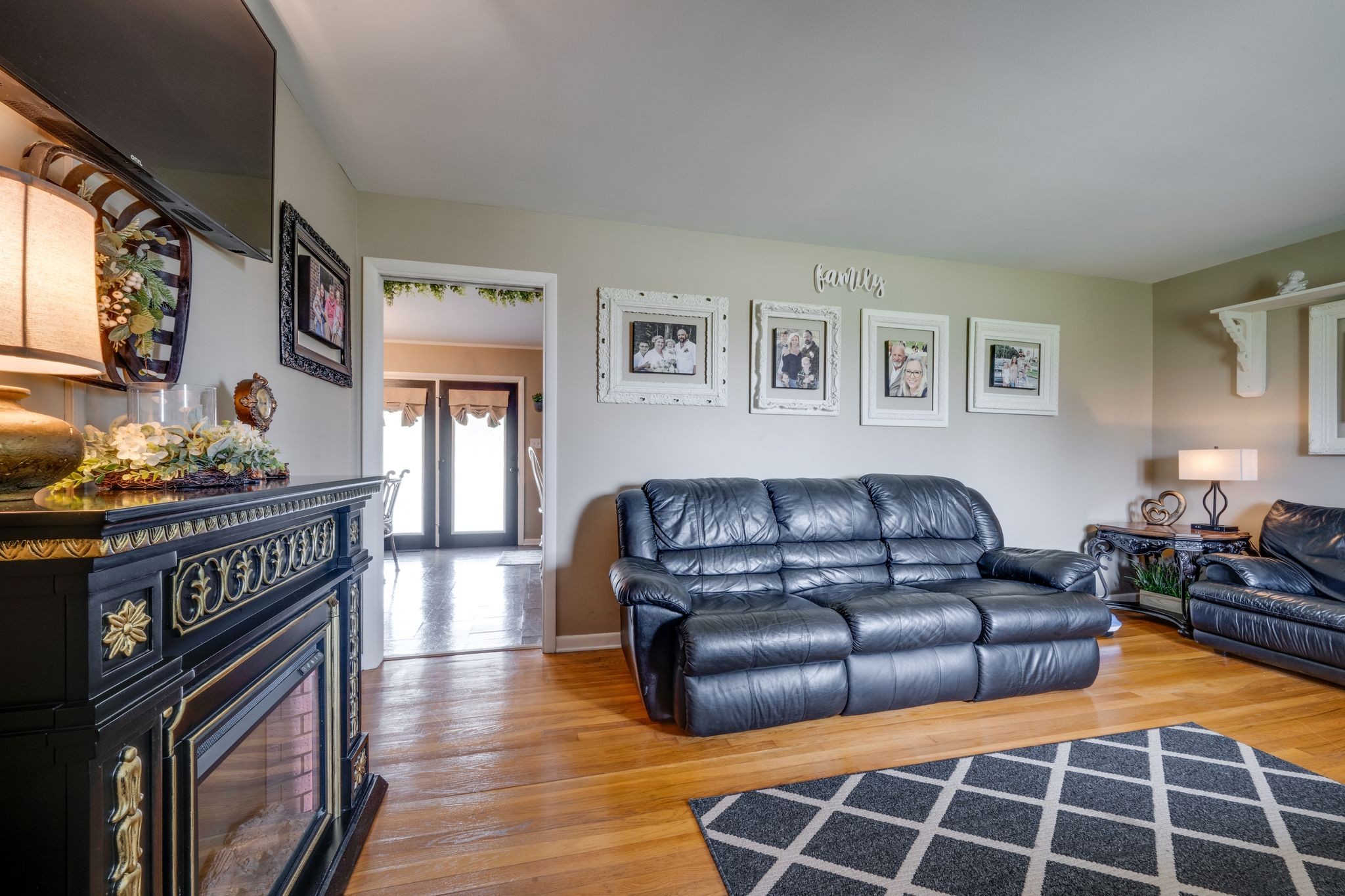 6708 Highway 100 Bon Aqua TN 37025