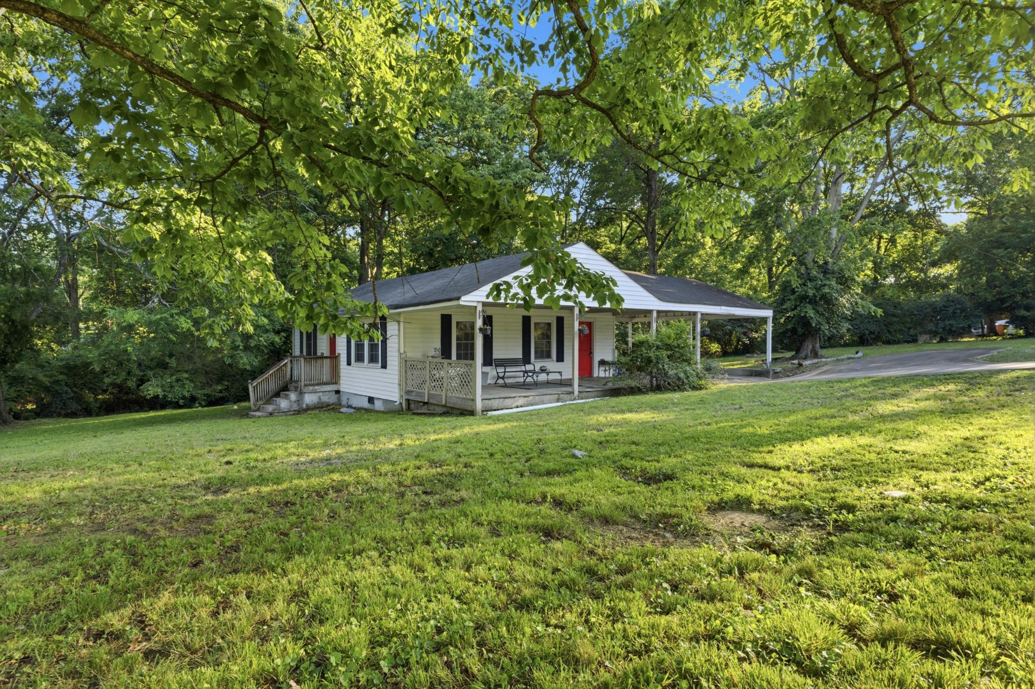 123 Larchmont Drive Madison TN 37115