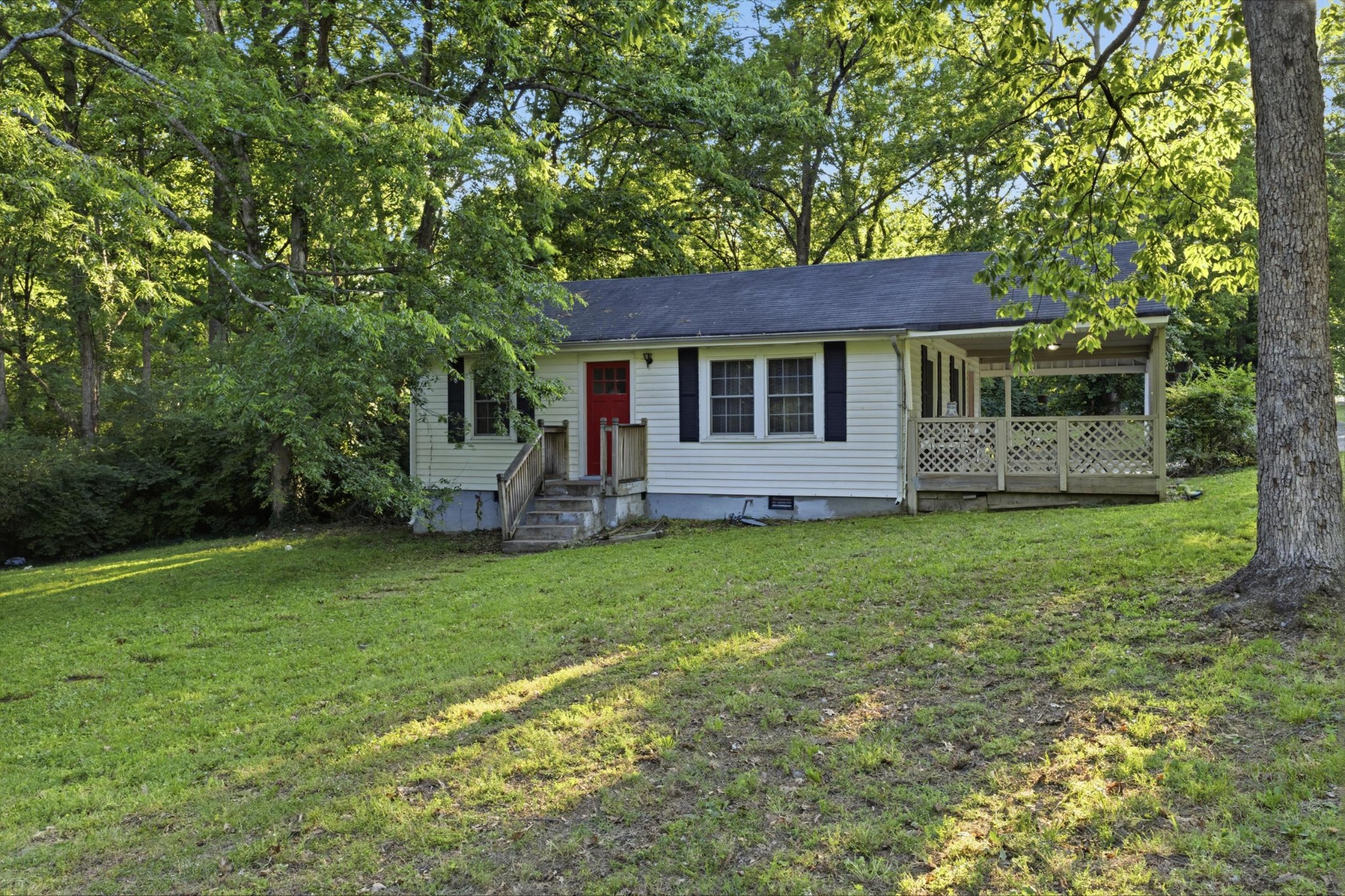 123 Larchmont Drive Madison TN 37115