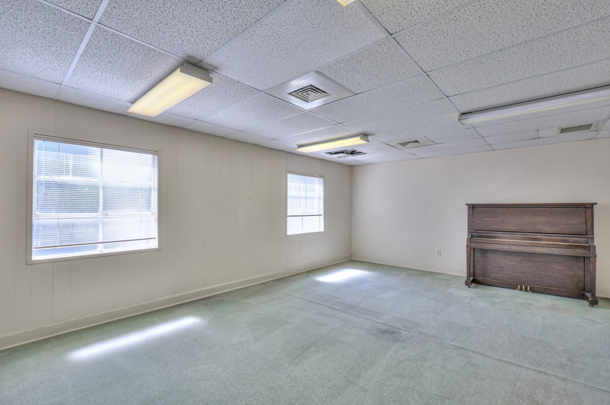 228 S Military Avenue Lawrenceburg TN 38464