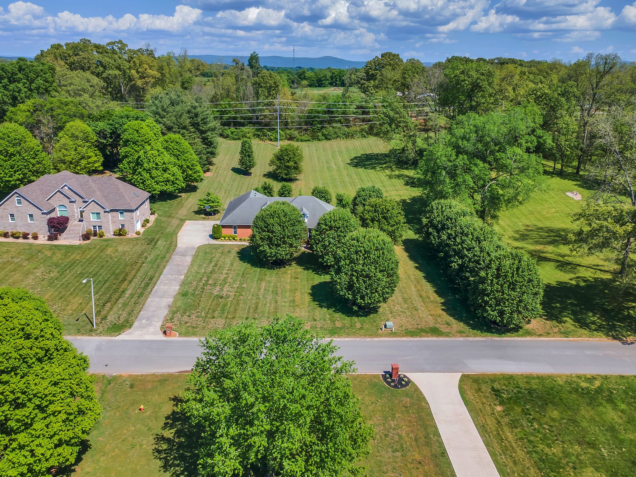 178 Sugar Leaf Circle Winchester TN 37398