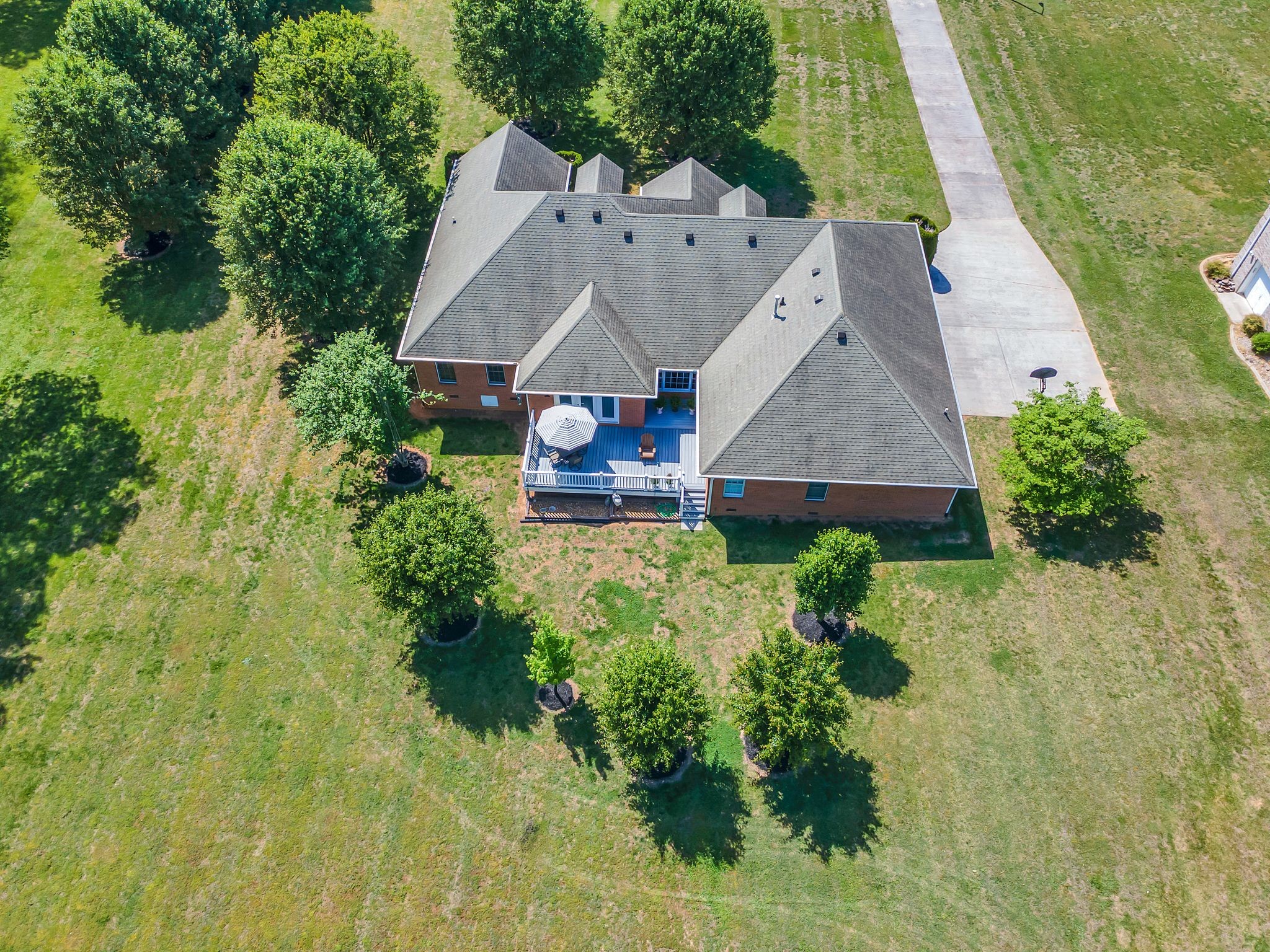 178 Sugar Leaf Circle Winchester TN 37398